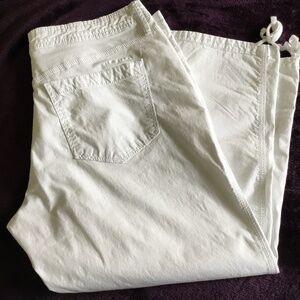 DNKY Jeans Capri White Sz 10